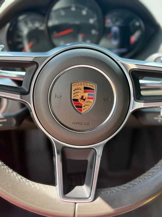 2017 Porsche 718 Boxster - Image 6 of 14