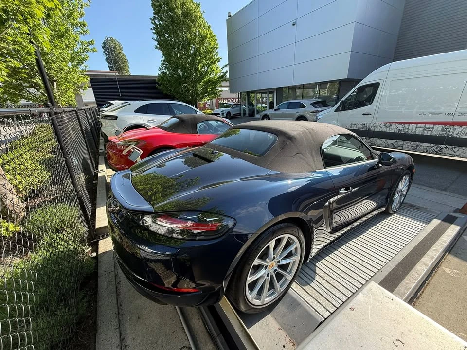 2017 Porsche 718 Boxster - Image 5 of 8