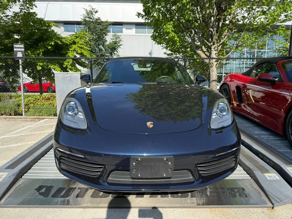 2017 Porsche 718 Boxster - Image 2 of 8