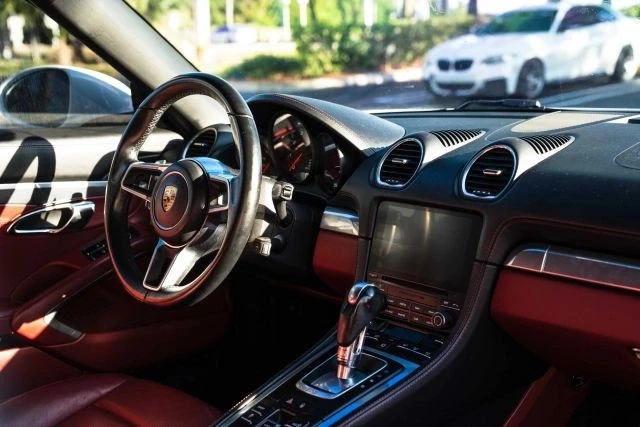 2017 Porsche 718 Boxster - Image 21 of 21