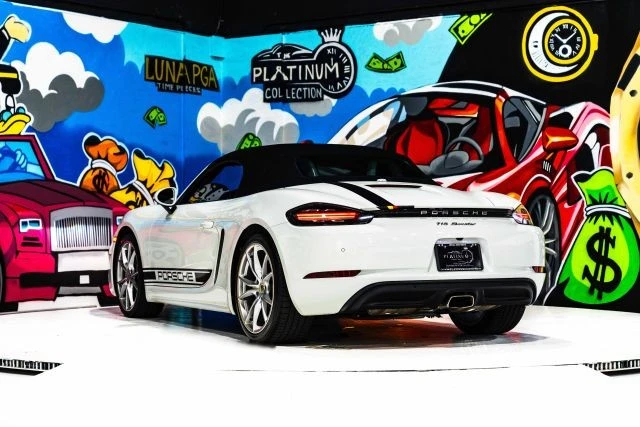 2017 Porsche 718 Boxster - Image 6 of 12