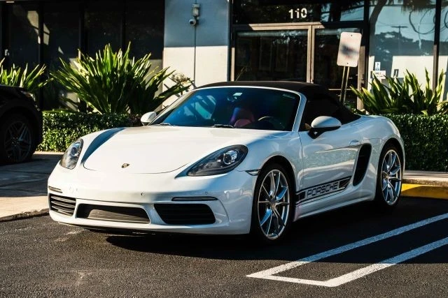 2017 Porsche 718 Boxster - Image 3 of 21