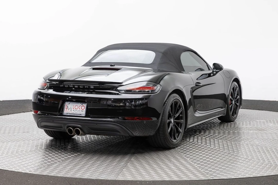 2017 Porsche 718 Boxster S - Image 12 of 31