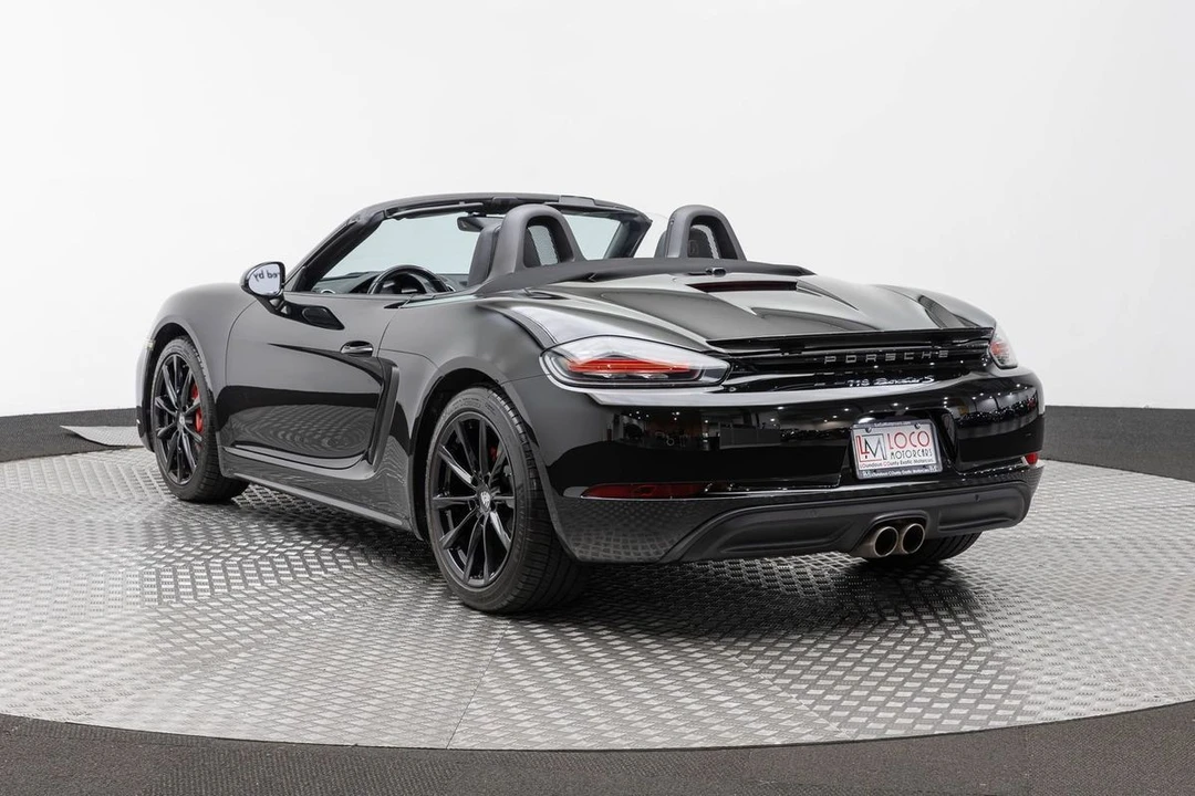 2017 Porsche 718 Boxster S - Image 7 of 31