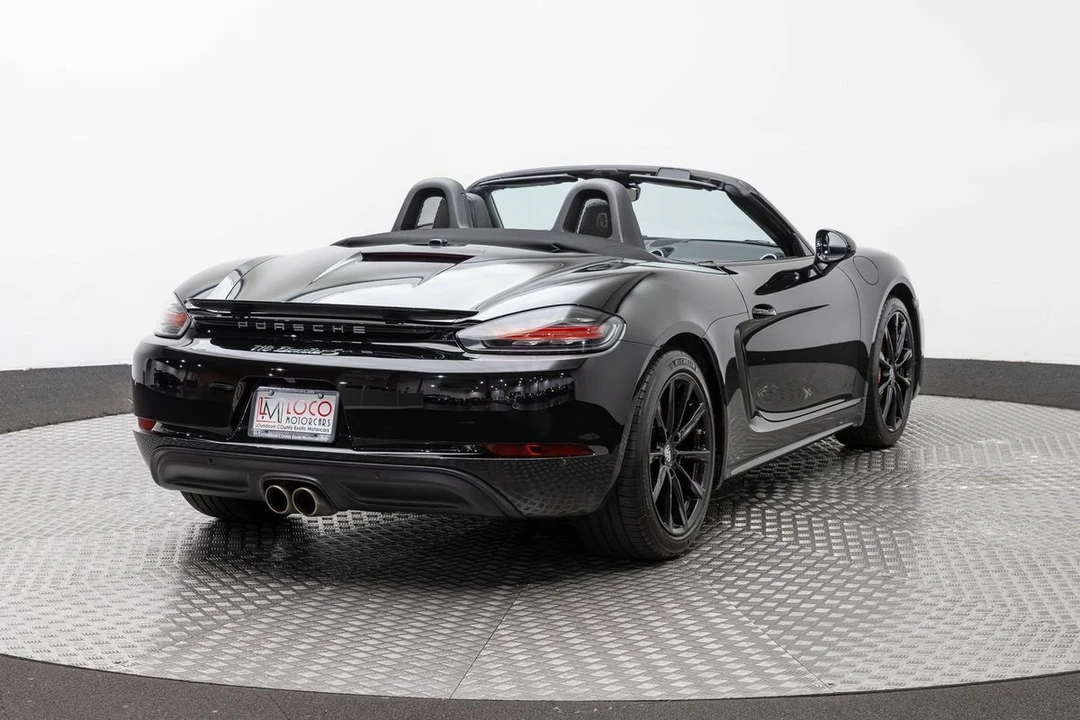 2017 Porsche 718 Boxster S - Image 5 of 31
