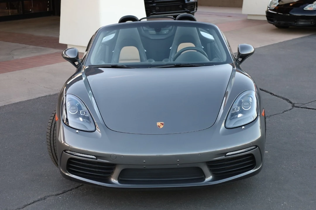 2017 Porsche 718 Boxster S - Image 8 of 12