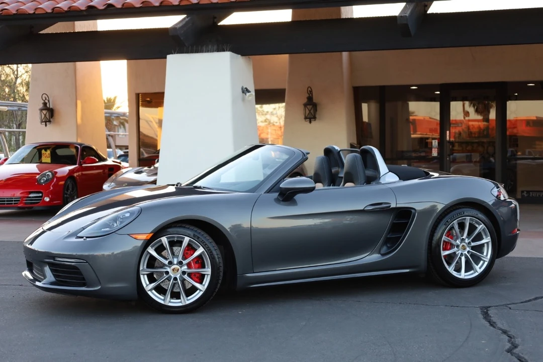 2017 Porsche 718 Boxster S - Image 5 of 12