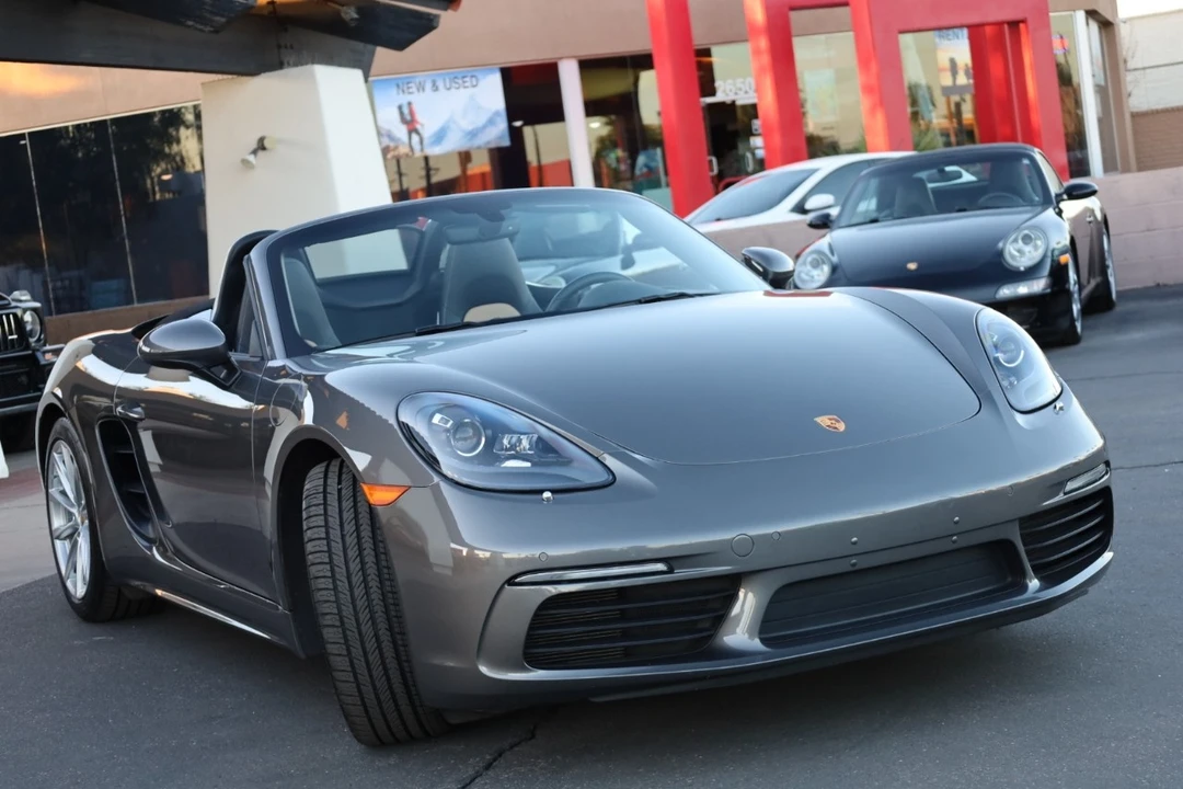 2017 Porsche 718 Boxster S - Image 2 of 12