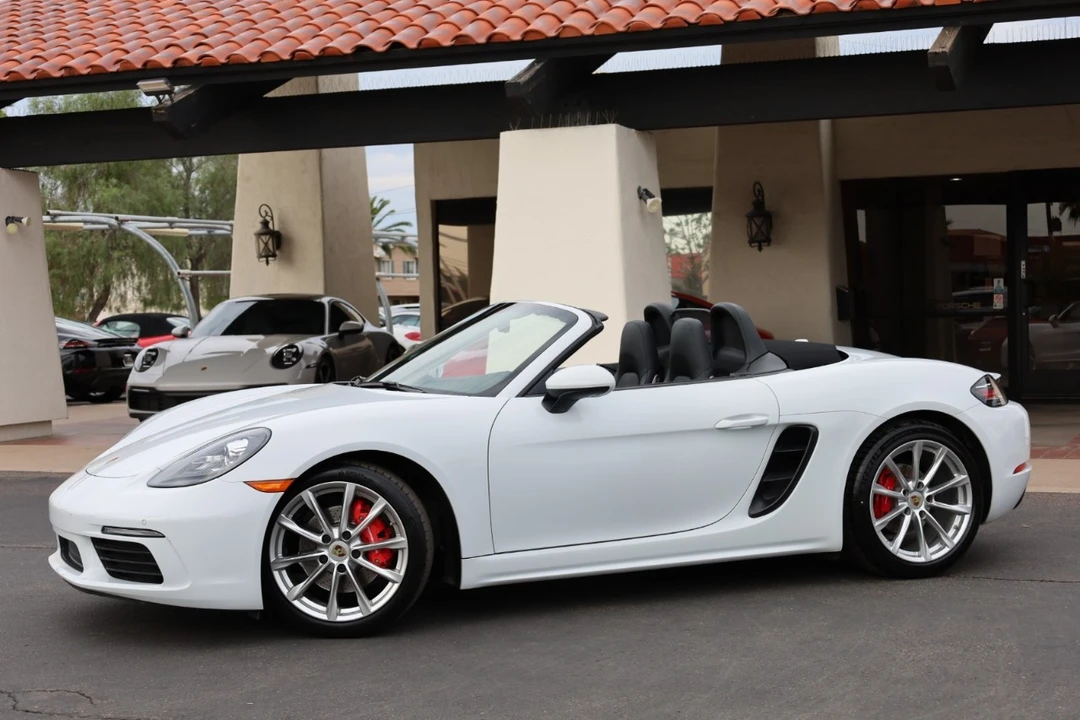 2017 Porsche 718 Boxster S - Image 6 of 12