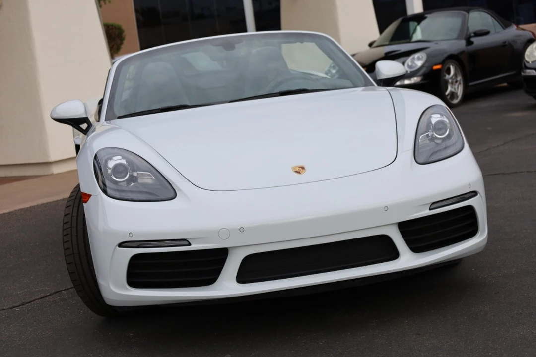 2017 Porsche 718 Boxster S - Image 2 of 12