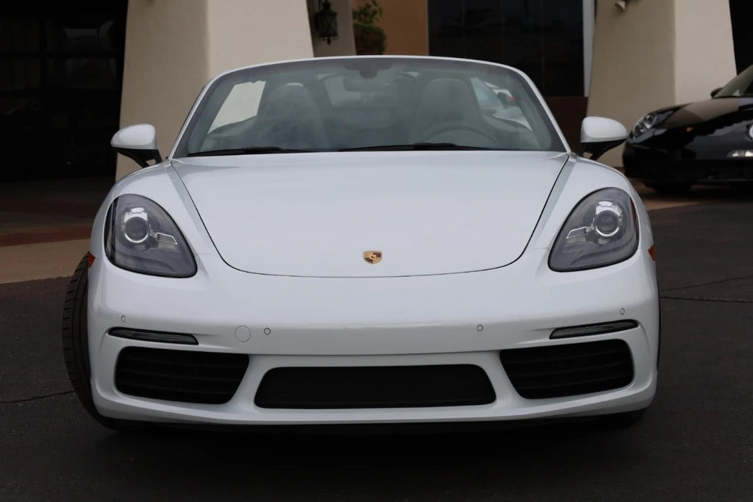 2017 Porsche 718 Boxster S - Image 8 of 12