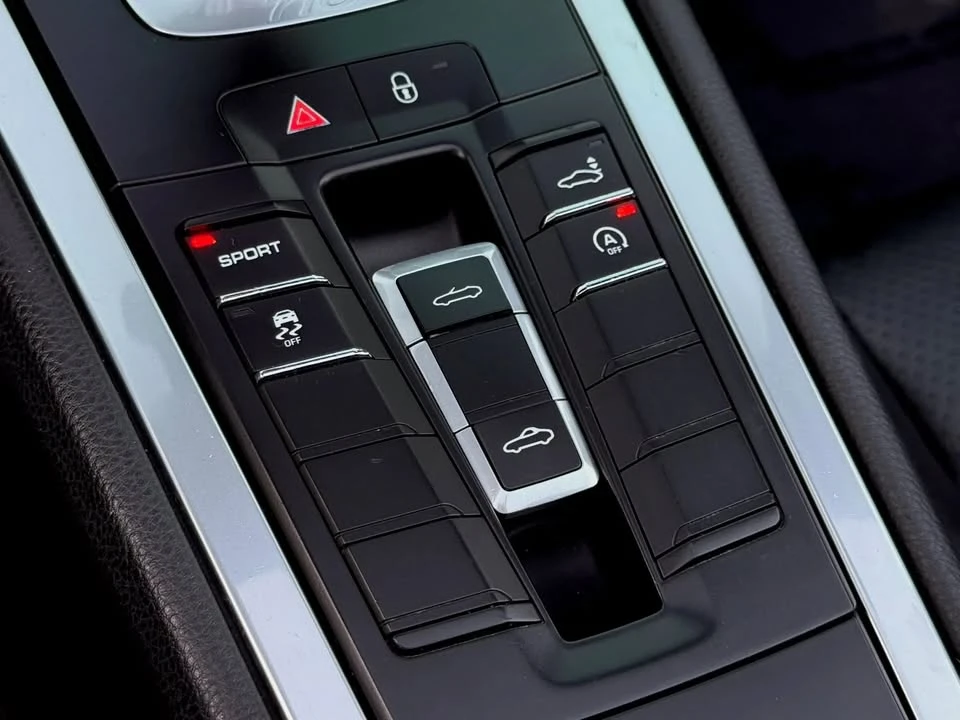 2017 Porsche 718 Boxster - Image 18 of 20