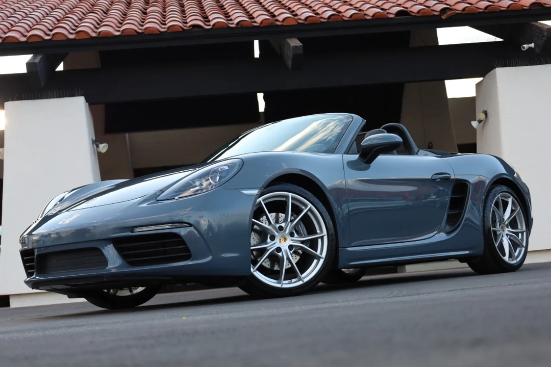 2017 Porsche 718 Boxster - Image 4 of 12