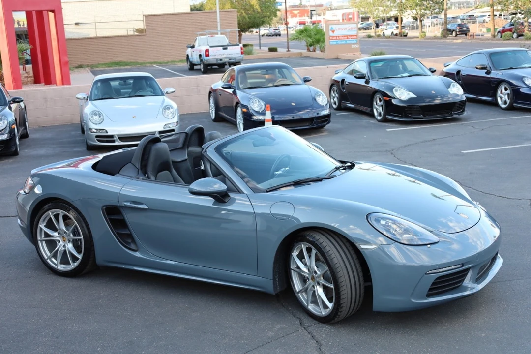 2017 Porsche 718 Boxster - Image 11 of 12