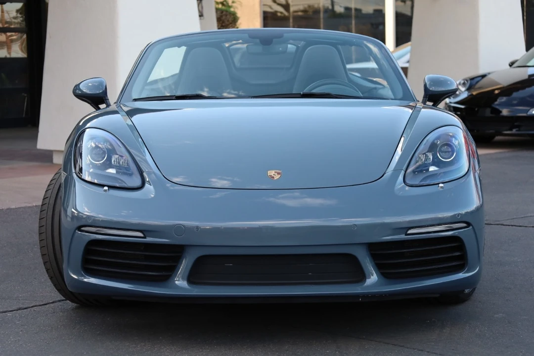 2017 Porsche 718 Boxster - Image 8 of 12