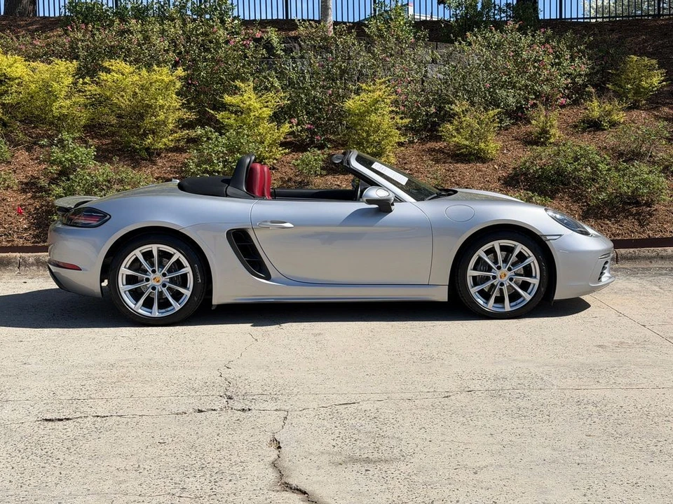 2017 Porsche 718 Boxster - Image 3 of 21