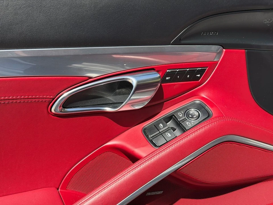 2017 Porsche 718 Boxster - Image 15 of 21
