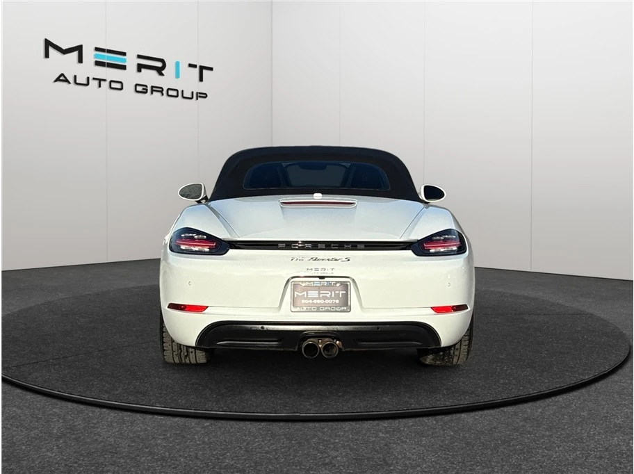 2017 Porsche 718 Boxster - Image 8 of 21