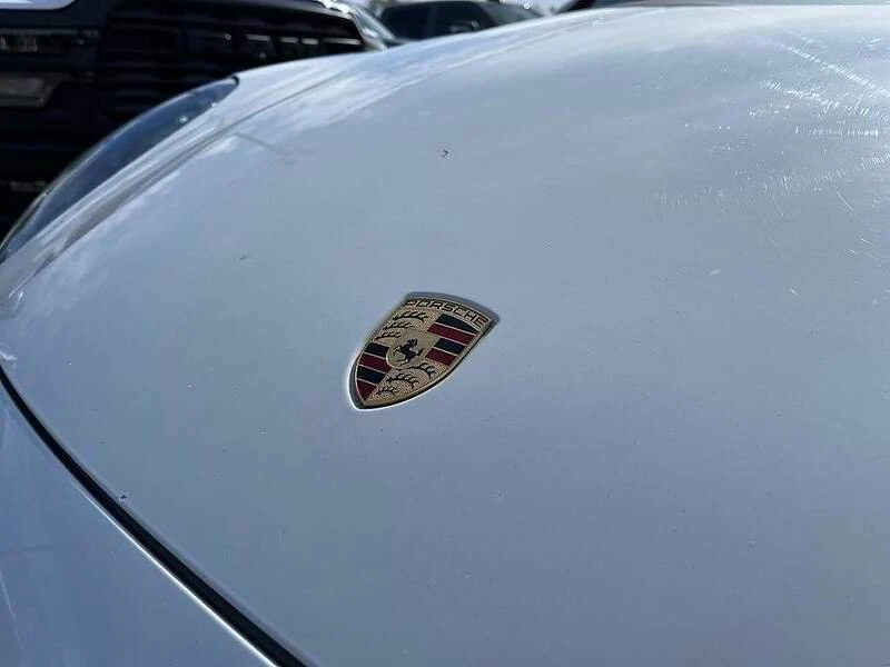 2017 Porsche 958 Cayenne - Image 6 of 7