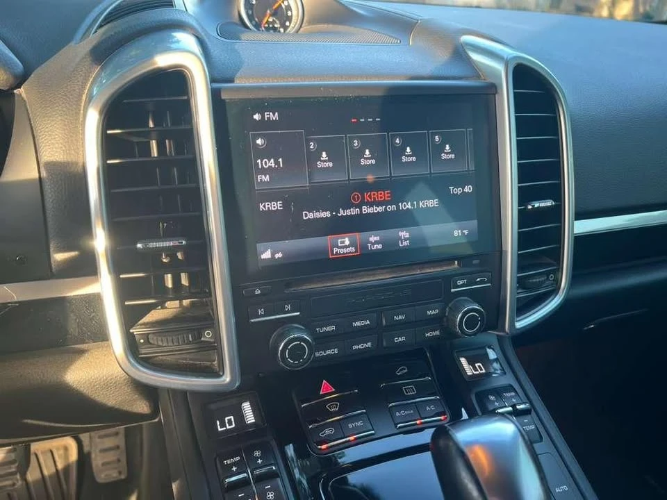 2017 Porsche 958 Cayenne - Image 12 of 14
