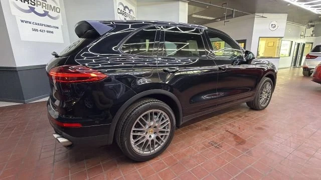 2017 Porsche 958 Cayenne - Image 3 of 20