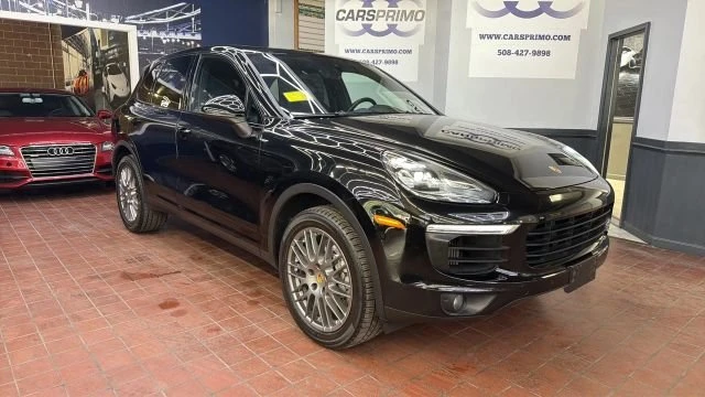 2017 Porsche 958 Cayenne - Image 2 of 20