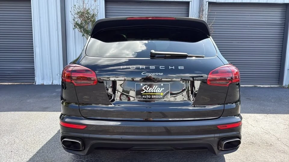 2017 Porsche 958 Cayenne - Image 3 of 11