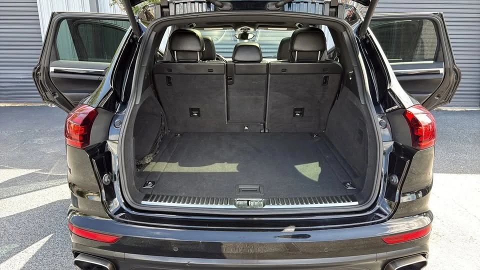 2017 Porsche 958 Cayenne - Image 7 of 11