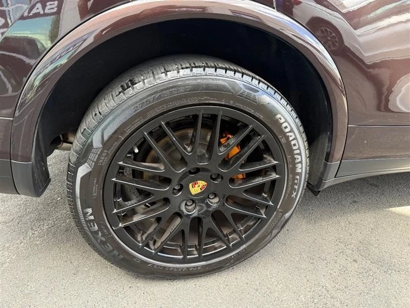 2017 Porsche 958 Cayenne - Image 15 of 20