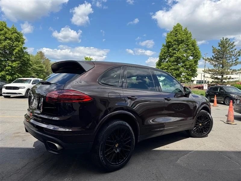 2017 Porsche 958 Cayenne - Image 5 of 20