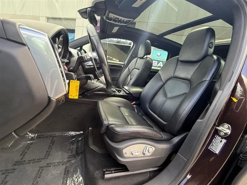 2017 Porsche 958 Cayenne - Image 18 of 20