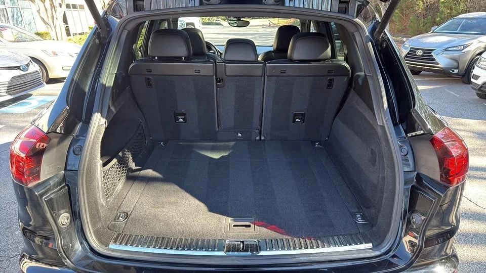 2017 Porsche 958 Cayenne - Image 17 of 18