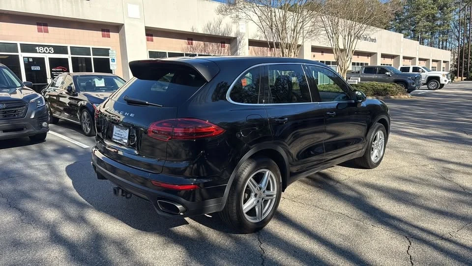2017 Porsche 958 Cayenne - Image 4 of 18