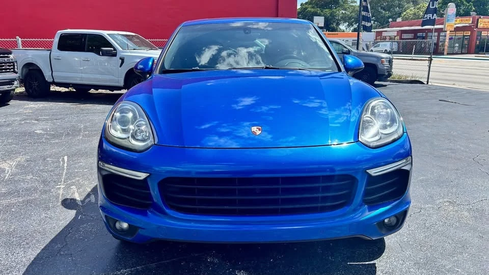 2017 Porsche 958 Cayenne - Image 2 of 20