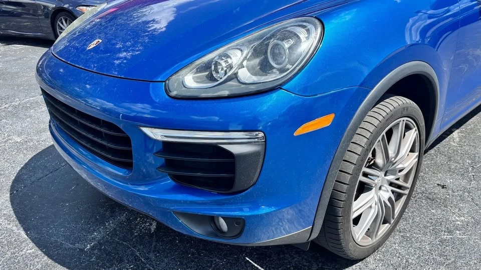 2017 Porsche 958 Cayenne - Image 4 of 20
