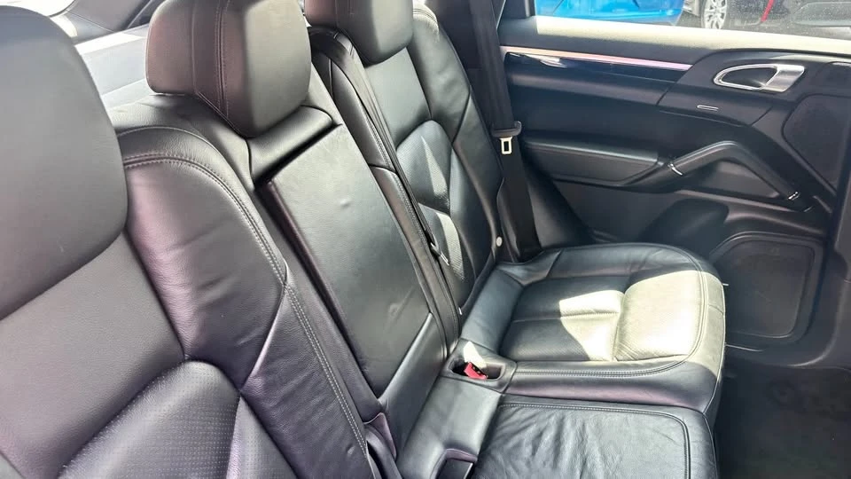 2017 Porsche 958 Cayenne - Image 14 of 20
