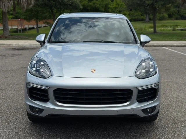 2017 Porsche 958 Cayenne - Image 2 of 17