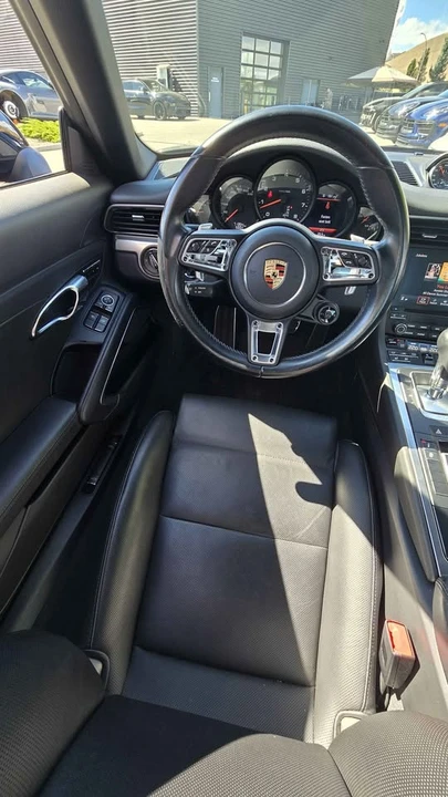 2017 Porsche 991 Carrera 4 - Image 15 of 18