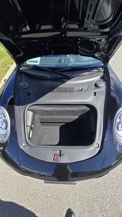 2017 Porsche 991 Carrera 4 - Image 10 of 18
