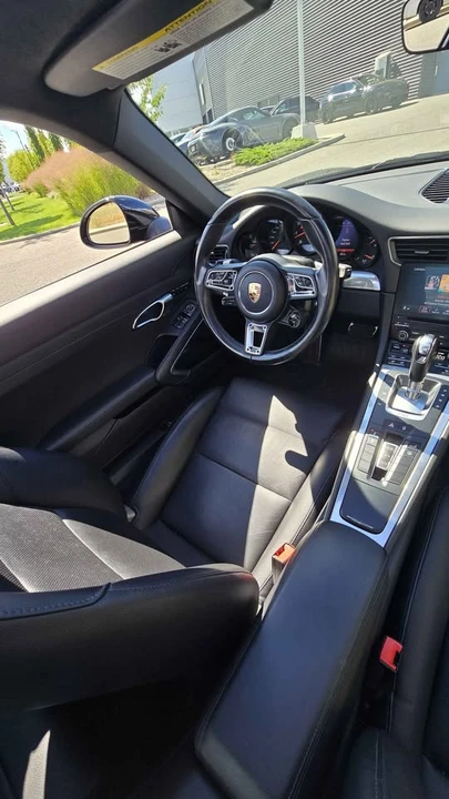2017 Porsche 991 Carrera 4 - Image 14 of 18