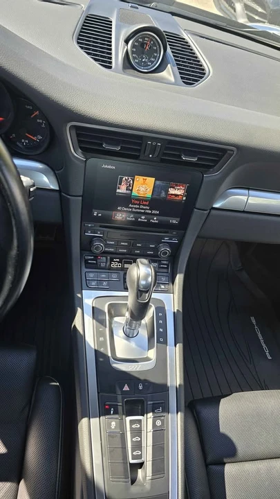 2017 Porsche 991 Carrera 4 - Image 17 of 18