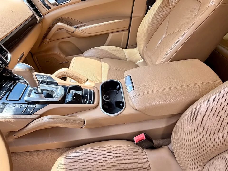 2017 Porsche 958 Cayenne - Image 20 of 20