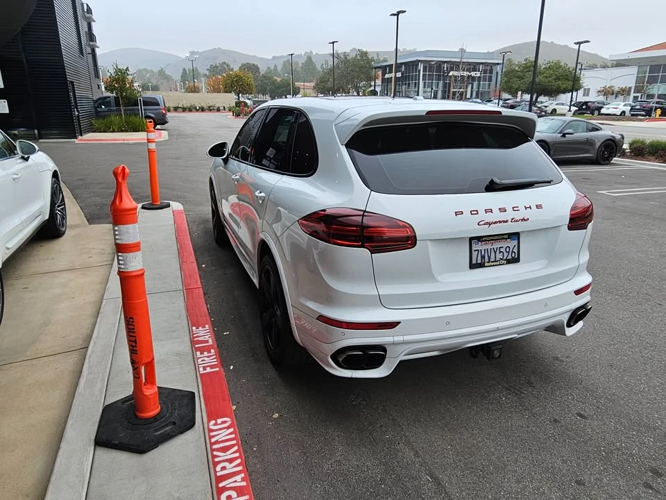 2017 Porsche 958 Cayenne Turbo - Image 8 of 19