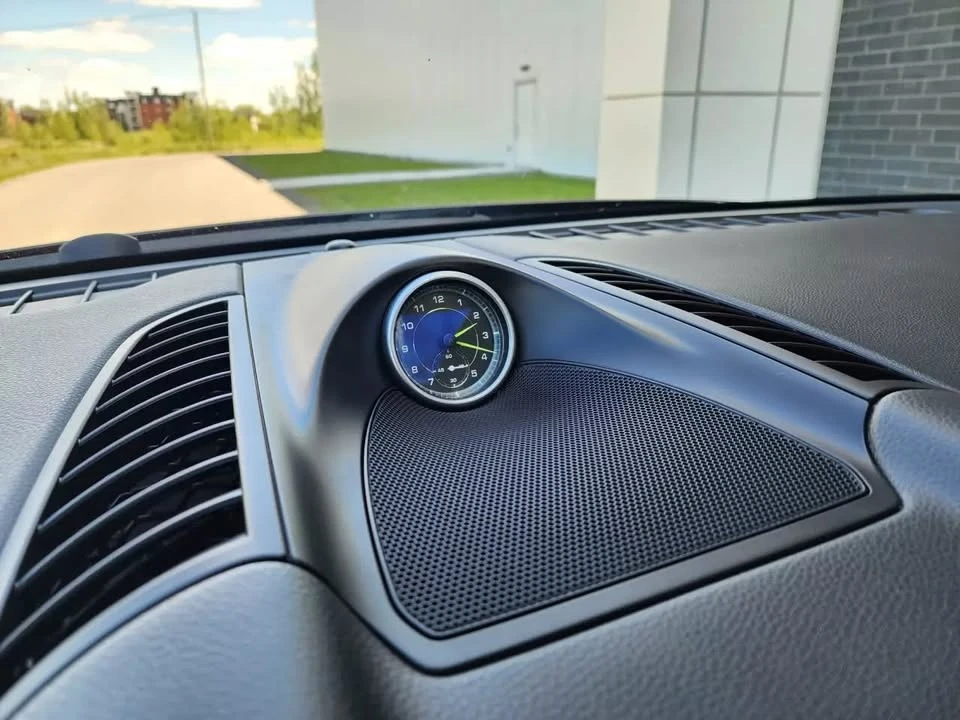 2017 Porsche 958 Cayenne - Image 16 of 20