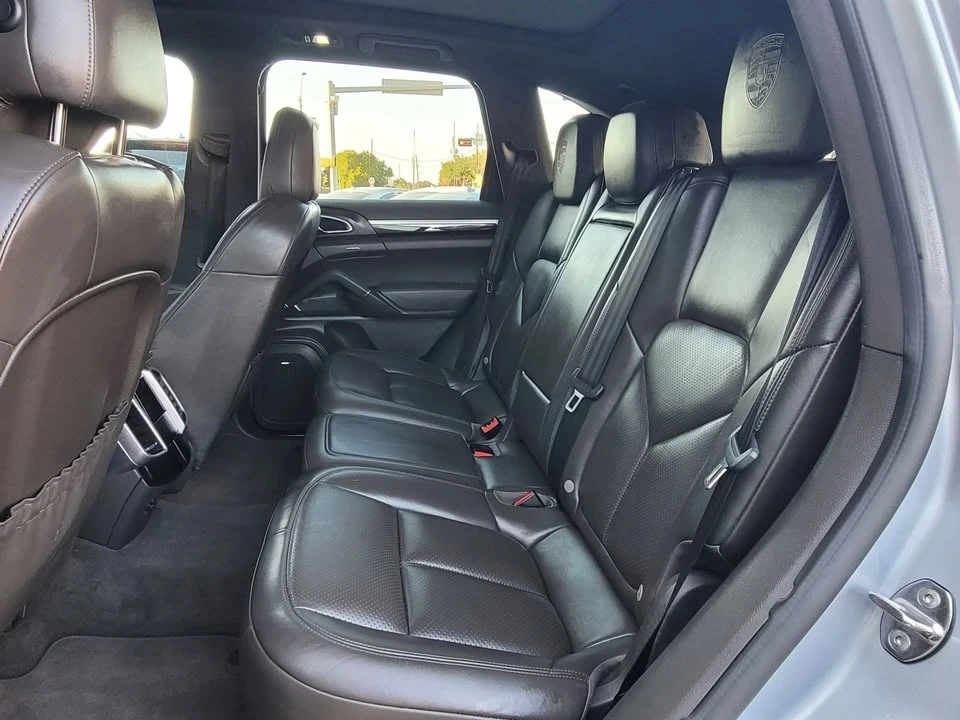 2017 Porsche 958 Cayenne - Image 18 of 20