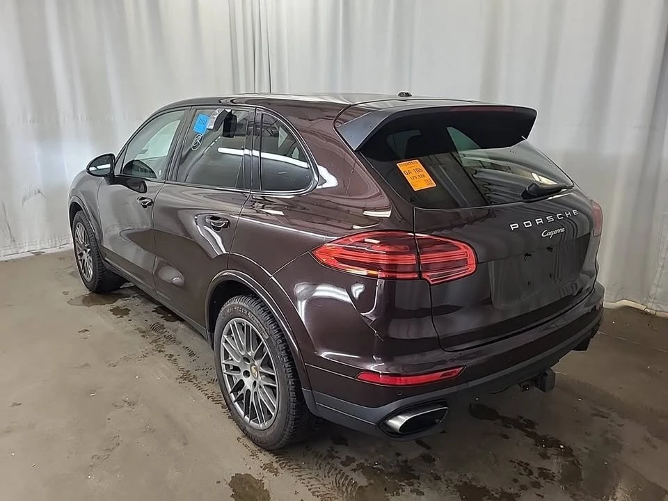 2017 Porsche 958 Cayenne - Image 6 of 9
