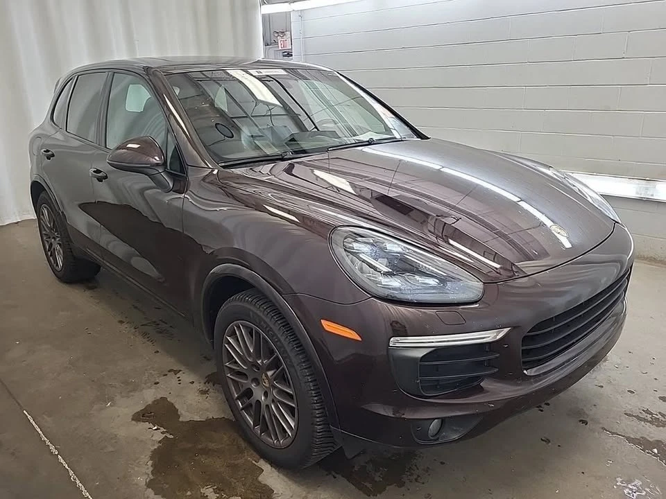 2017 Porsche 958 Cayenne - Image 3 of 9
