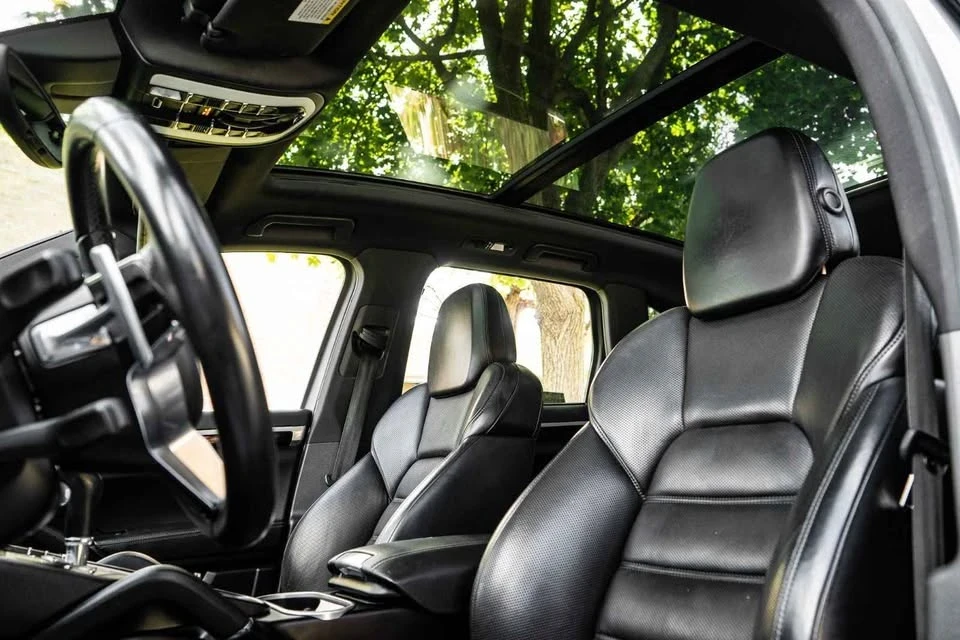 2017 Porsche 958 Cayenne - Image 8 of 9