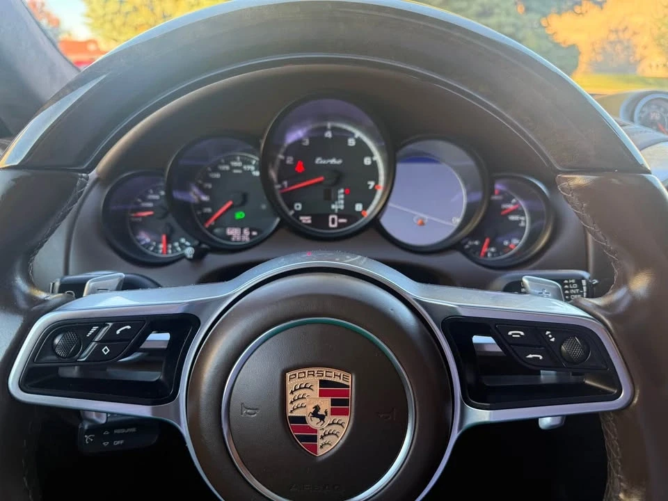 2017 Porsche 958 Cayenne - Image 17 of 20