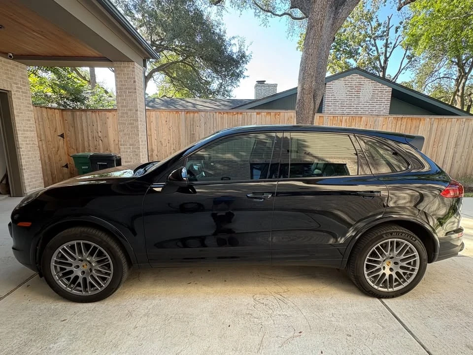 2017 Porsche 958 Cayenne - Image 2 of 14